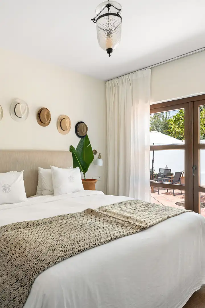 Habitación de Casa o chalet en venta en Estepona con Aire acondicionado, Jardín privado y Terraza