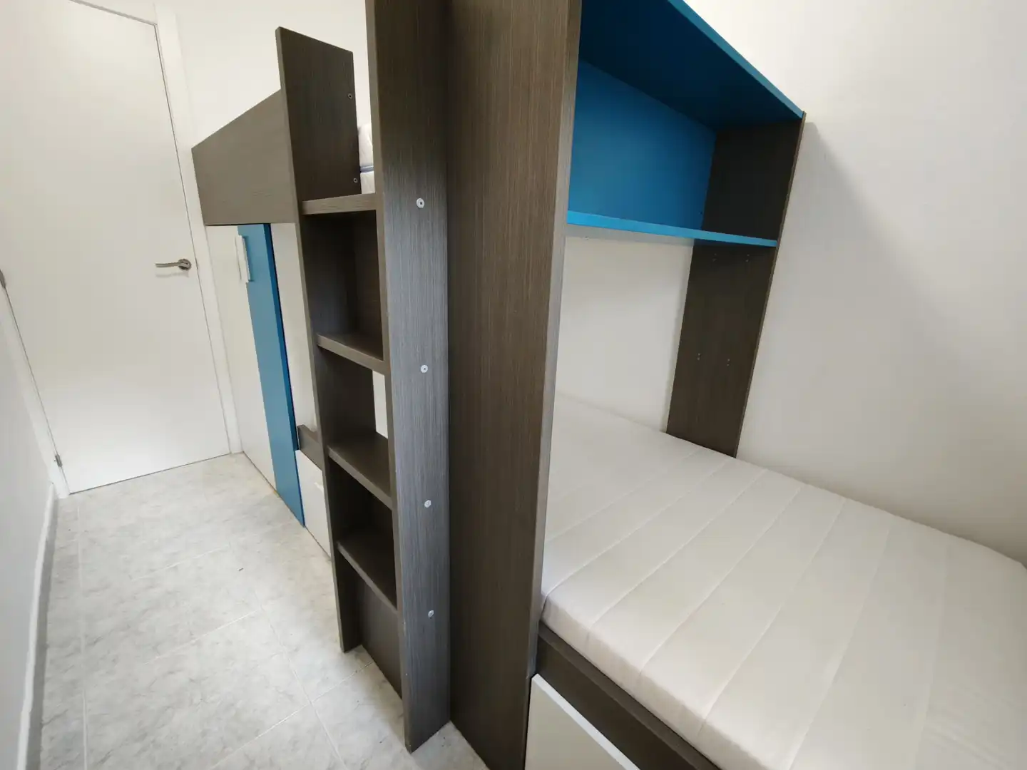 Dormitori de Apartament en venda en Castell d'Aro, Platja d'Aro i s'Agaró amb Jardí privat, Terrassa i Moblat