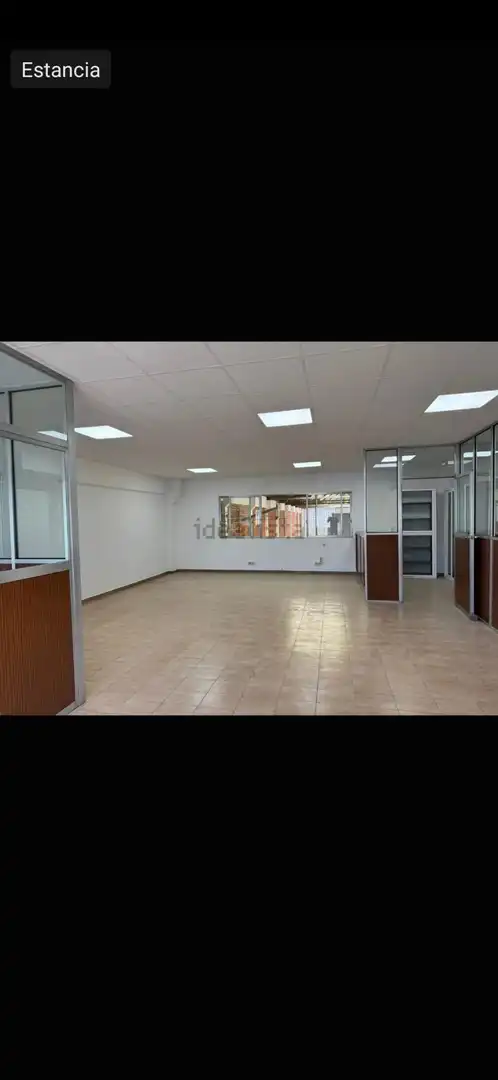 Nau industrial de lloguer en Tarragona