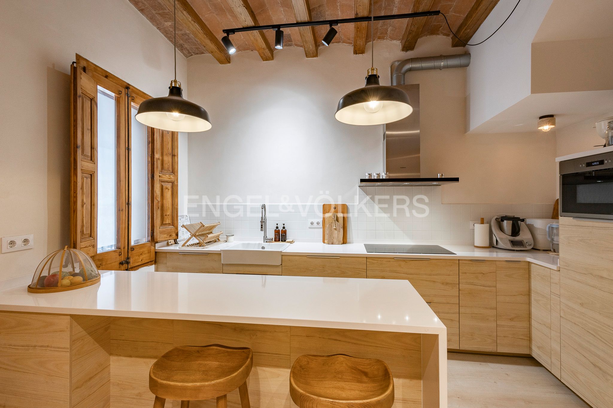 Kitchen of House or chalet for sale in Sant Boi de Llobregat  with Air Conditioner, Heating and Private garden