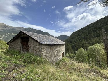Rural land for sale in Ctra. de Comallempla