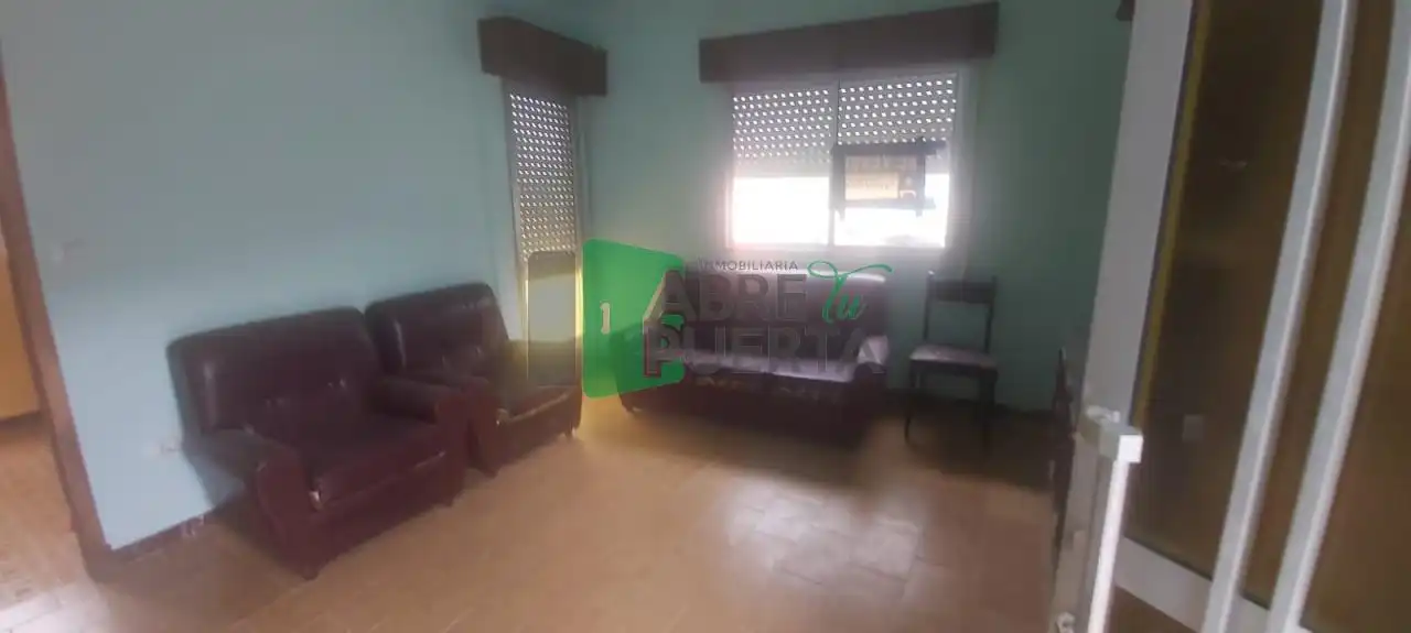 Sala de estar de Casa o chalet en venta en A Bola  con Calefacción, Jardín privado y Amueblado