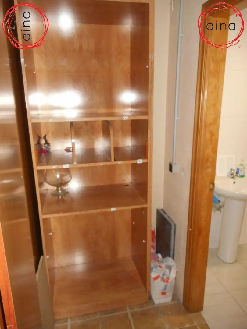 Local en venta en Burlada / Burlata con Amueblado