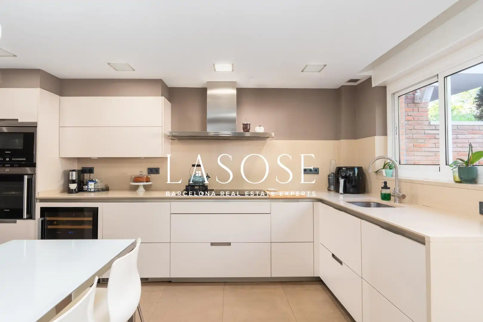 Kitchen of Houses for rent in Sant Just Desvern  with Heating, Private garden and Terrace