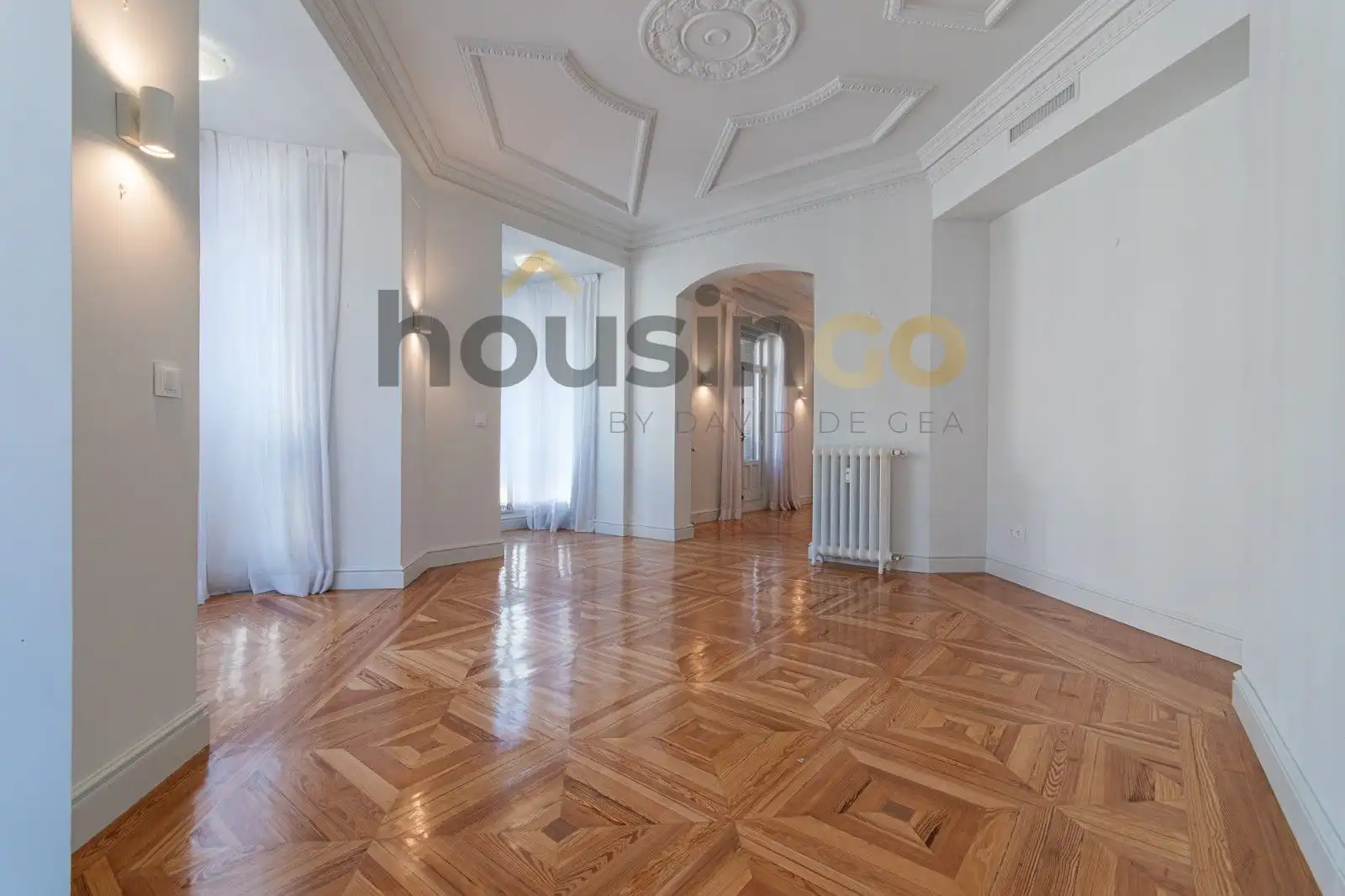Living room of Flat for rent in Madrid  with Air Conditioner, Heating and Terrace