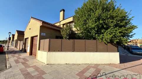 Foto 5 de Casa adosada en venta en Calle Rinconete y Cortadillo, 28, Parque Manuel de Vega - Carretera de Ugena, Illescas