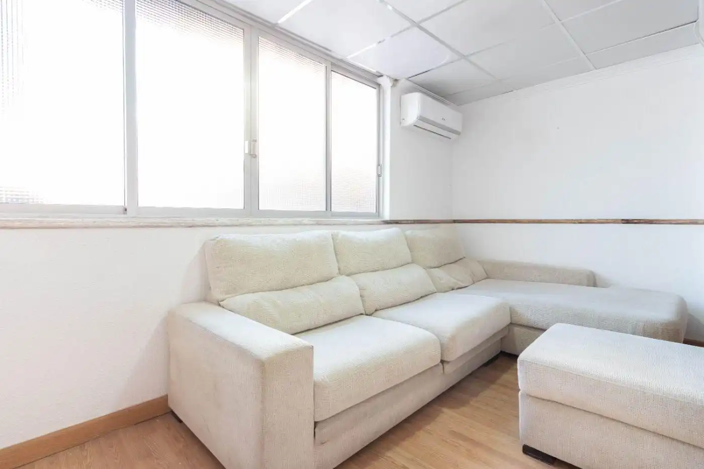Sala d'estar de Pis en venda en Alicante / Alacant amb Balcó