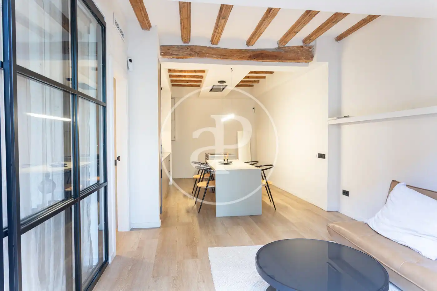 Sala de estar de Piso en venta en Barcelona con Aire acondicionado, Calefacción y Amueblado