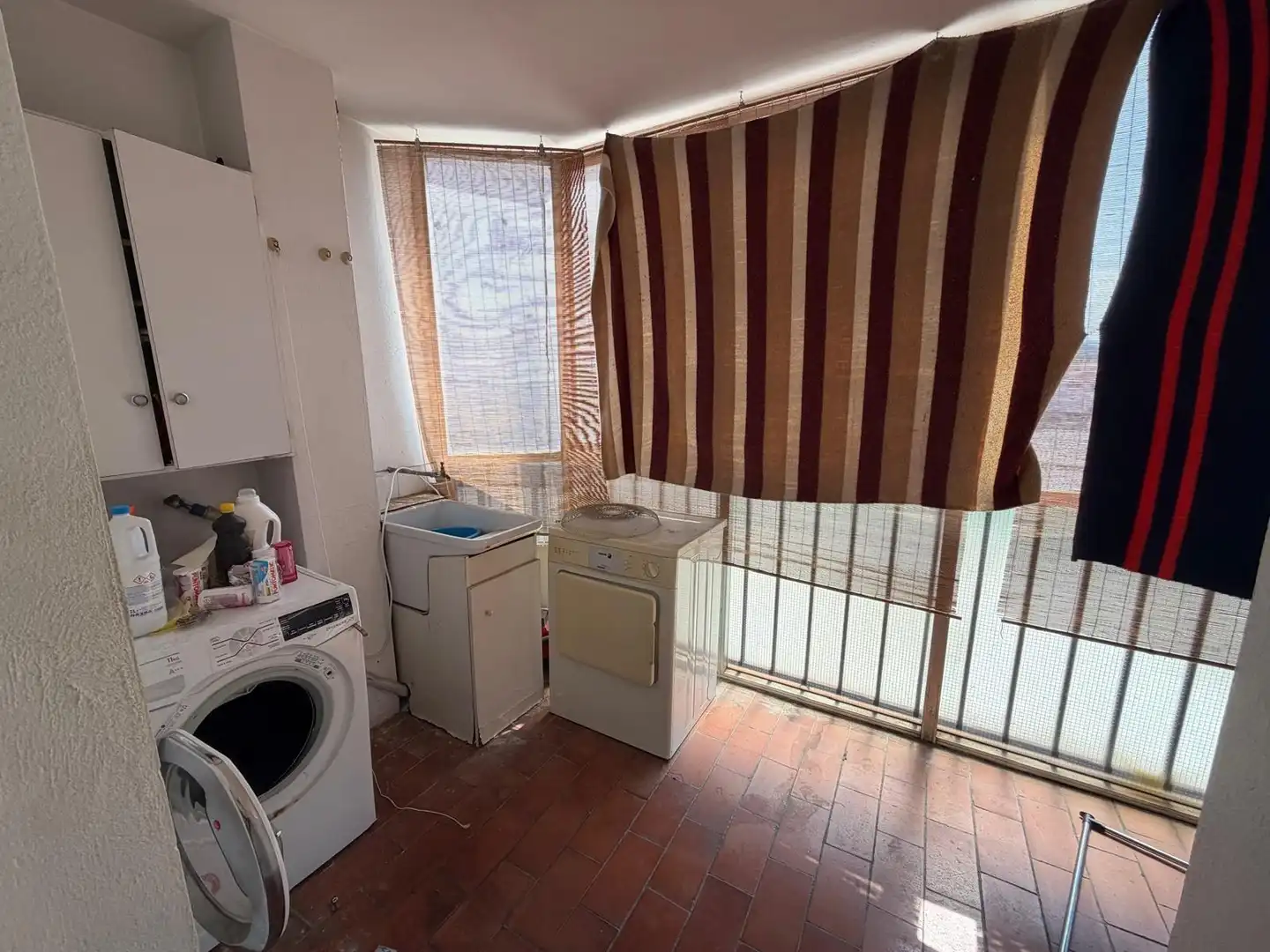 Cocina de Piso en venta en Salt con Calefacción, Terraza y Balcón