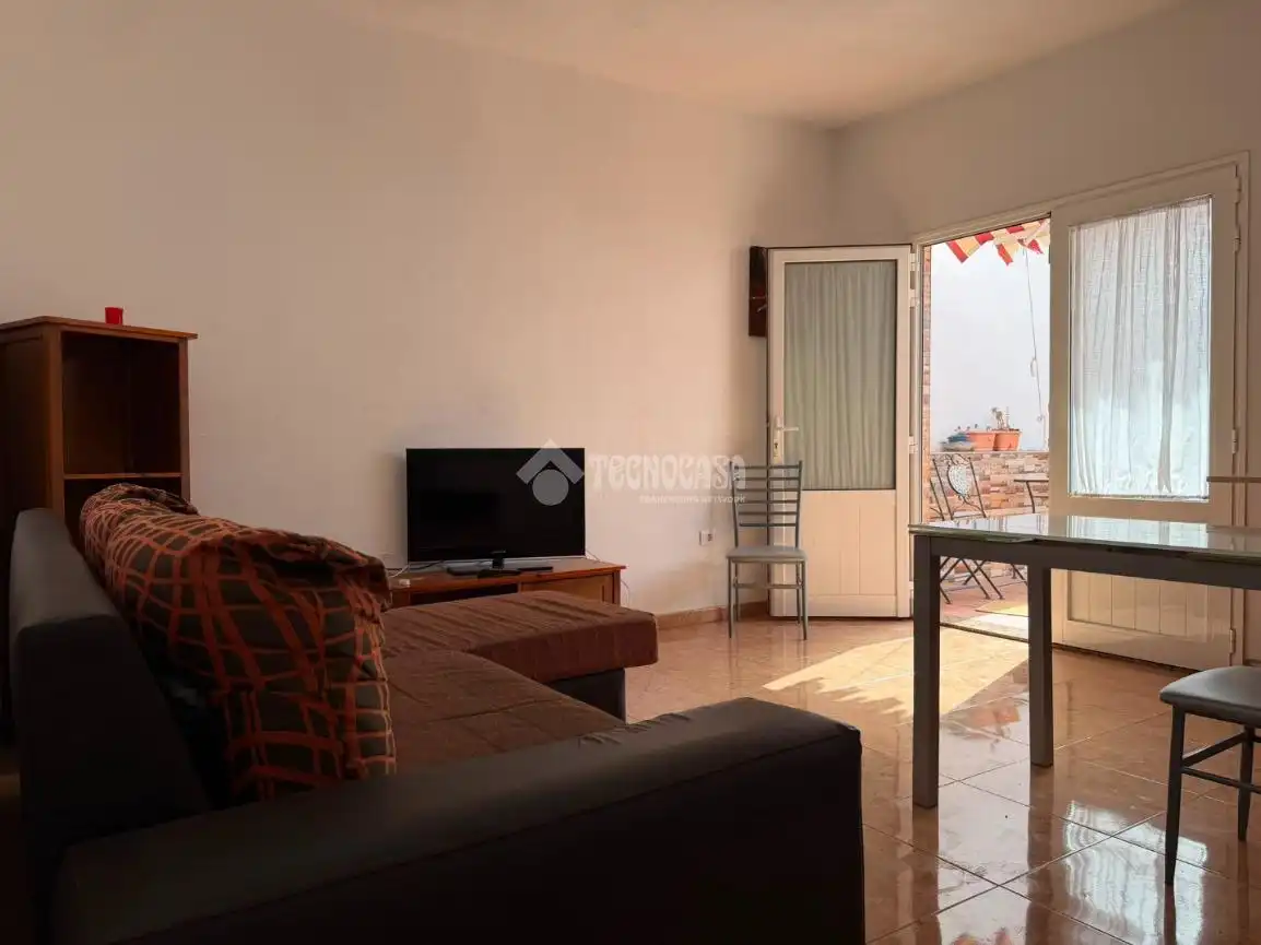 Casa adosada en venta en Centro - La Vega Alta