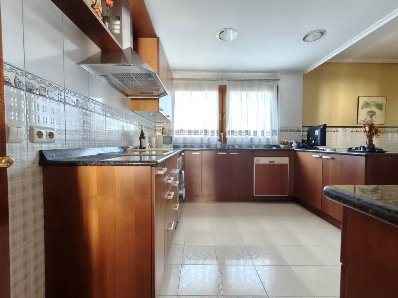 Detached house with garden for sale in Calle Negurigane, imagen 19