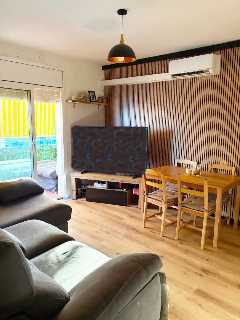Sala d'estar de Pis en venda en Palamós amb Aire condicionat i Balcó