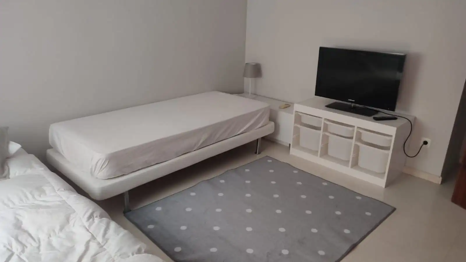 Sala d'estar de Àtic de lloguer en Málaga amb Aire condicionat, Terrassa i Moblat