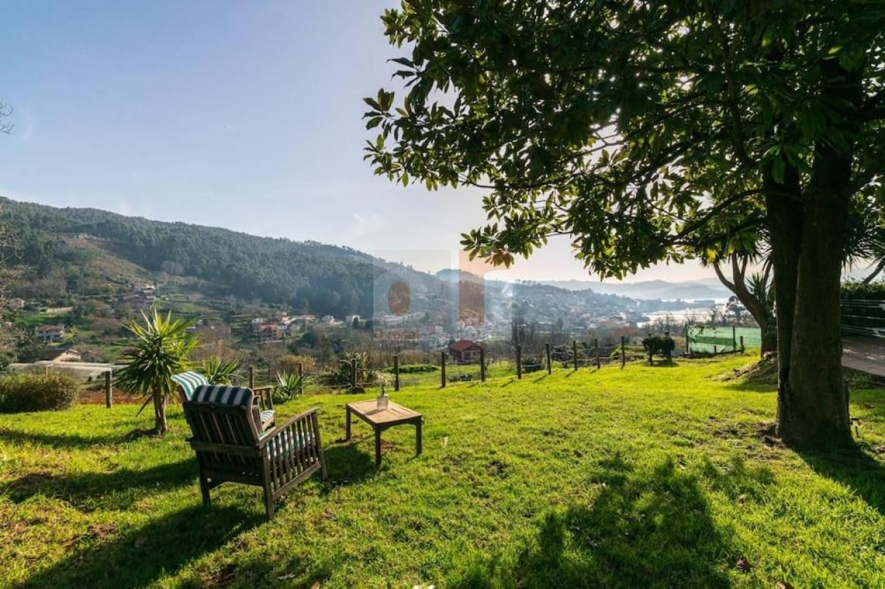 Garden of Country house for sale in Moaña  with Heating, Private garden and Terrace