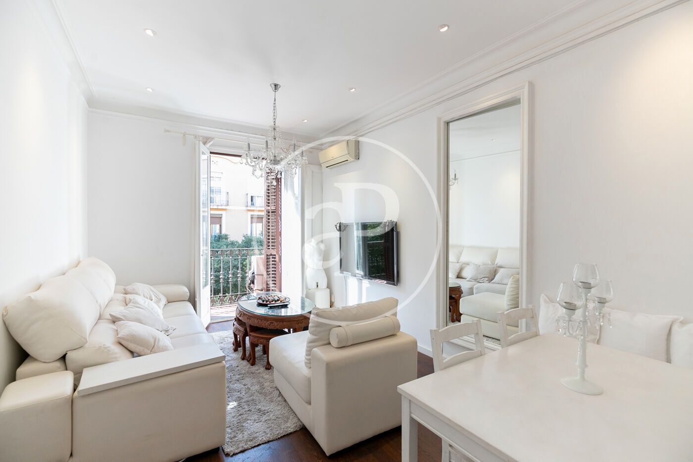 Sala d'estar de Pis en venda en  Barcelona Capital amb Aire condicionat, Calefacció i Terrassa