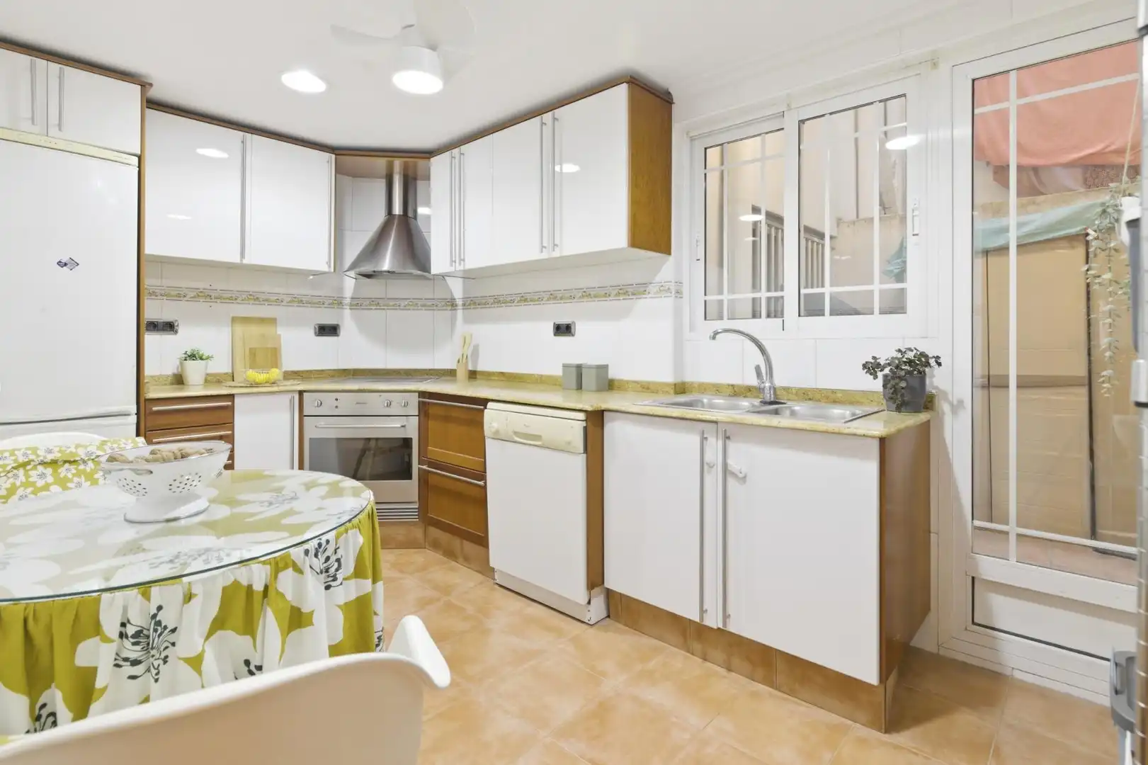 Cocina de Piso en venta en Sagunto / Sagunt con Aire acondicionado, Calefacción y Parquet