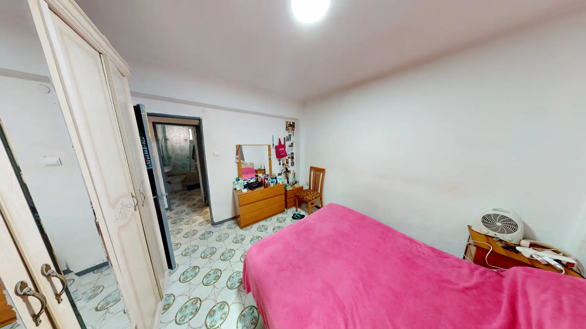 Habitación de Piso en venta en Pla - Carolinas