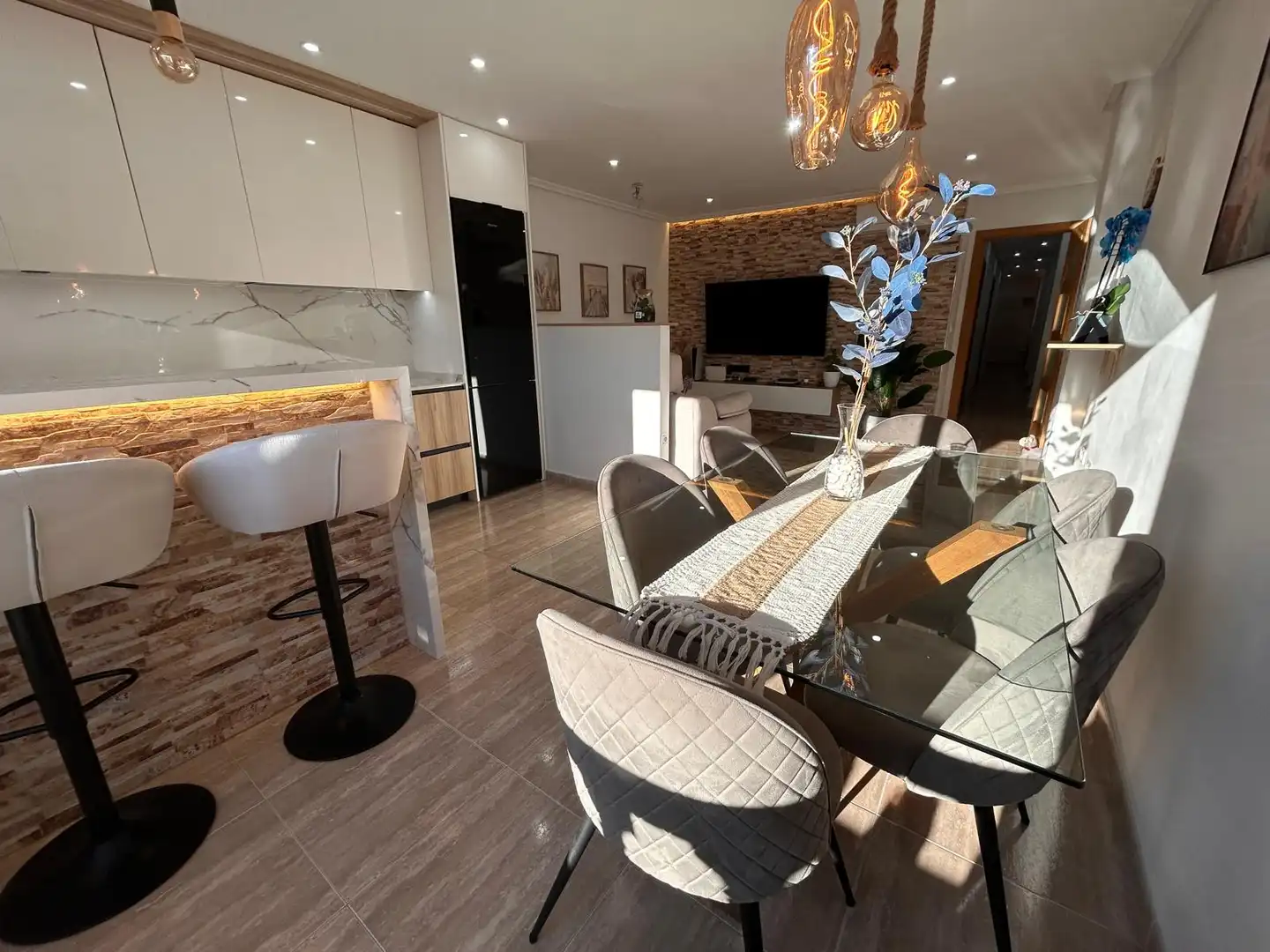 Dining room of Flat for sale in Dolores  with Air Conditioner, Terrace and Furnished