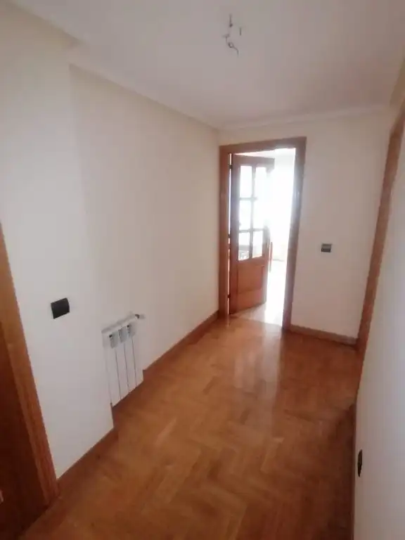 Pis en venda en Gijón  amb Calefacció, Parquet i Terrassa