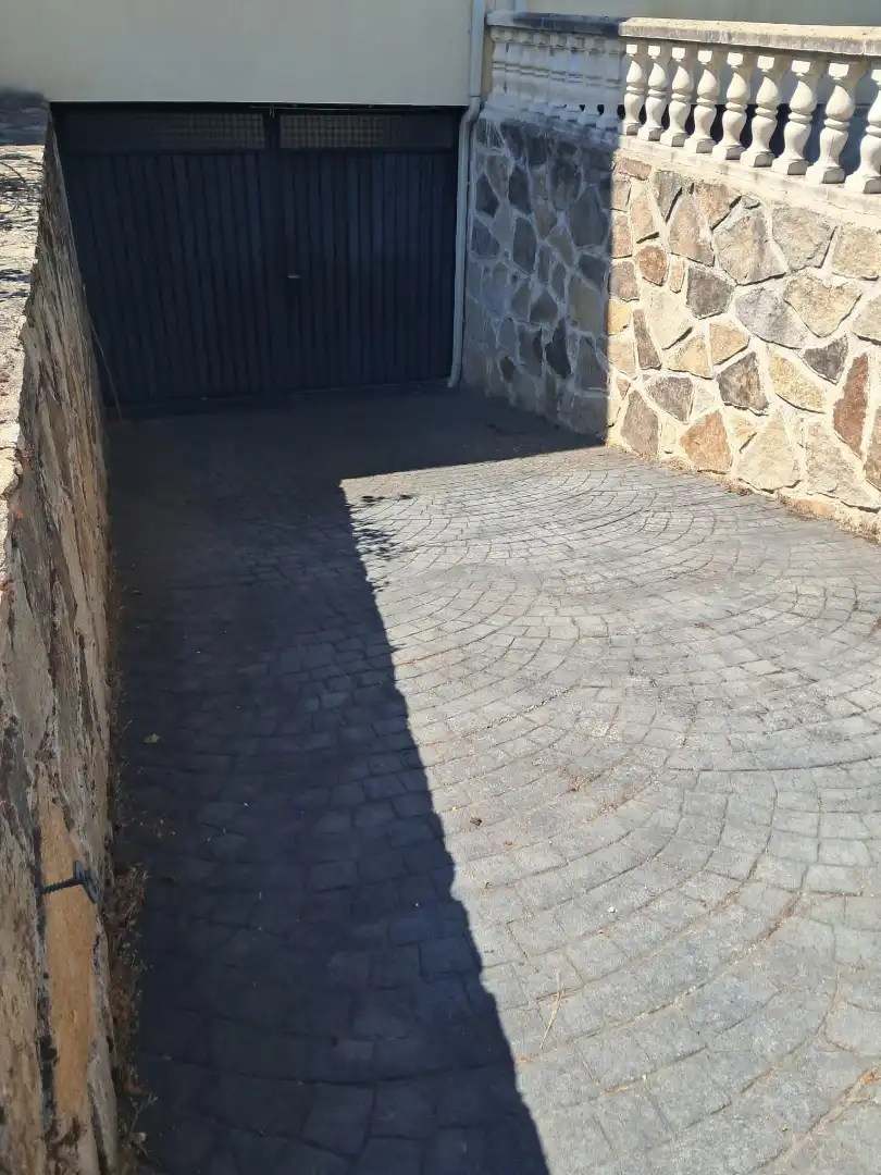 Parking de Casa o chalet en venta en Santa María del Tiétar con Calefacción, Amueblado y Horno