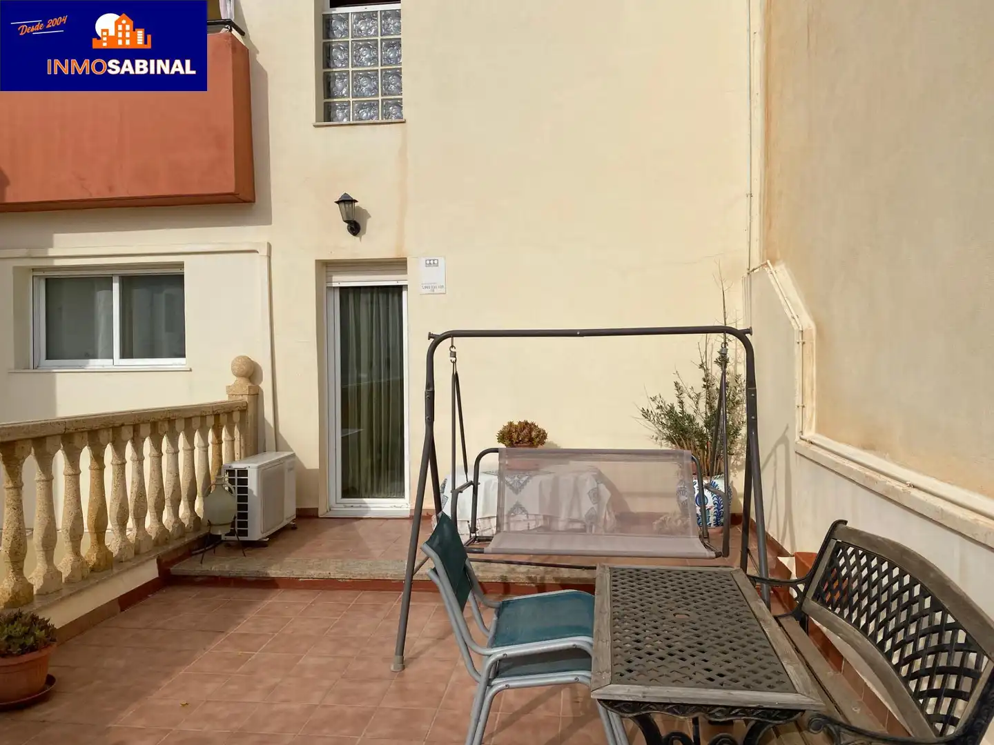 Terrassa de Casa adosada en venda en Roquetas de Mar amb Aire condicionat, Calefacció i Terrassa