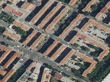 Casa en venda a CL. SIERRA DEL CADI 13 Planta Baja IZDA