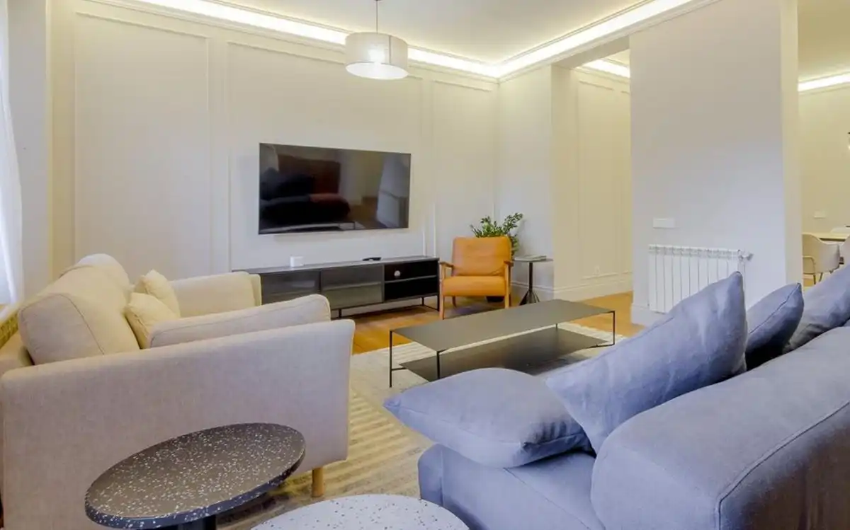 Piso con ascensor en venta en C. Cervantes, imagen 4