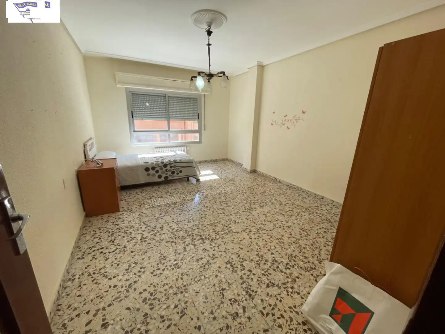 Wohnung zur Miete in Albacete mit Heizung, Terrasse und Möbliert
