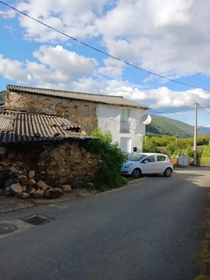 Vista exterior de Piso en venta en Ribas de Sil con Balcón