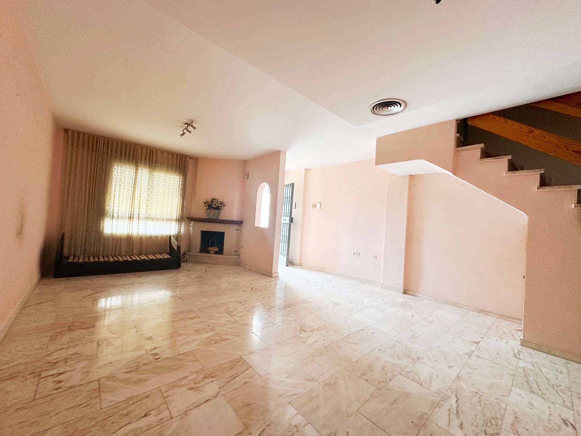 Haus oder Chalet zum verkauf in Calle Océano Atlántico, 43, Jardines de Alhaurín - Huerta Alta - Fuensanguínea