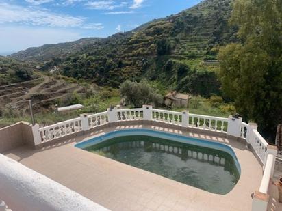 Piscina de Finca rústica en venda en Torrox amb Terrassa, Piscina i Moblat
