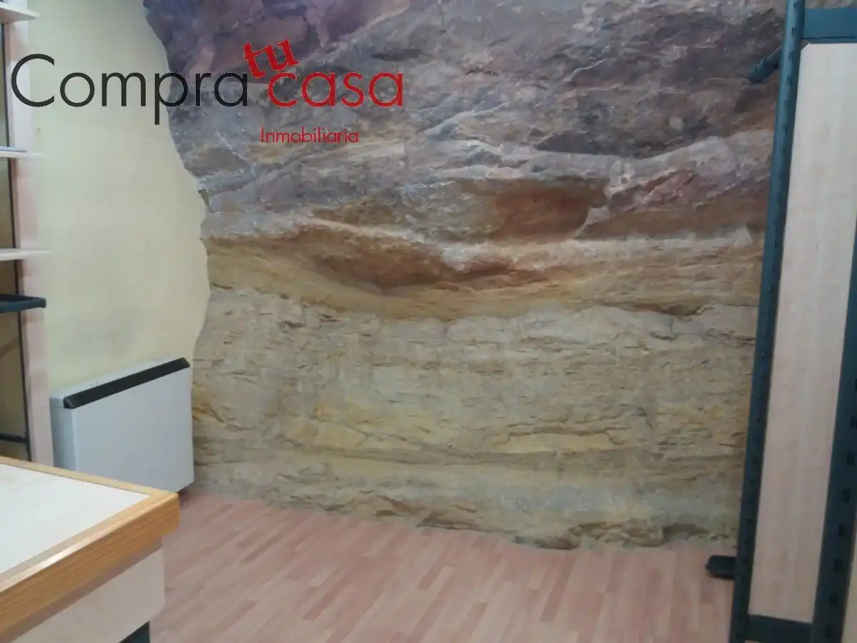 Commercial properties for rent in Calle cervantes, Plaza Mayor - San Agustín