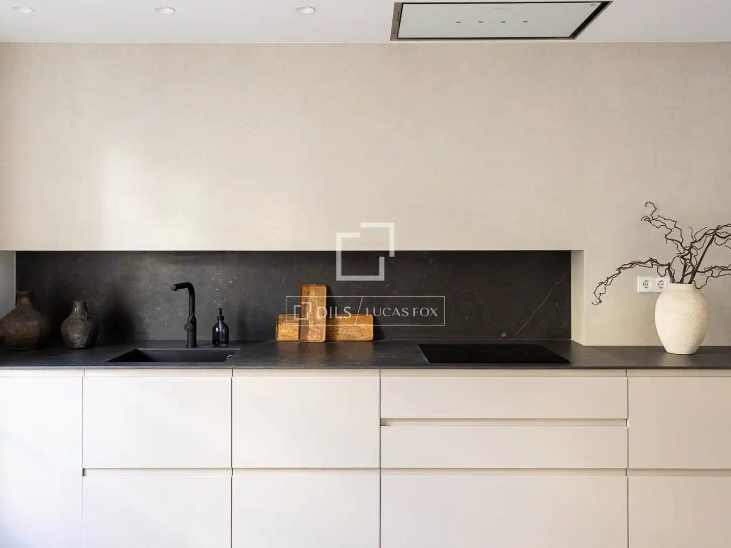 Cocina de Piso en venta en Barcelona con Aire acondicionado, Terraza y Piscina