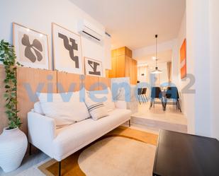 Living room of Flat for sale in  Madrid Capital  with Air Conditioner and Heating