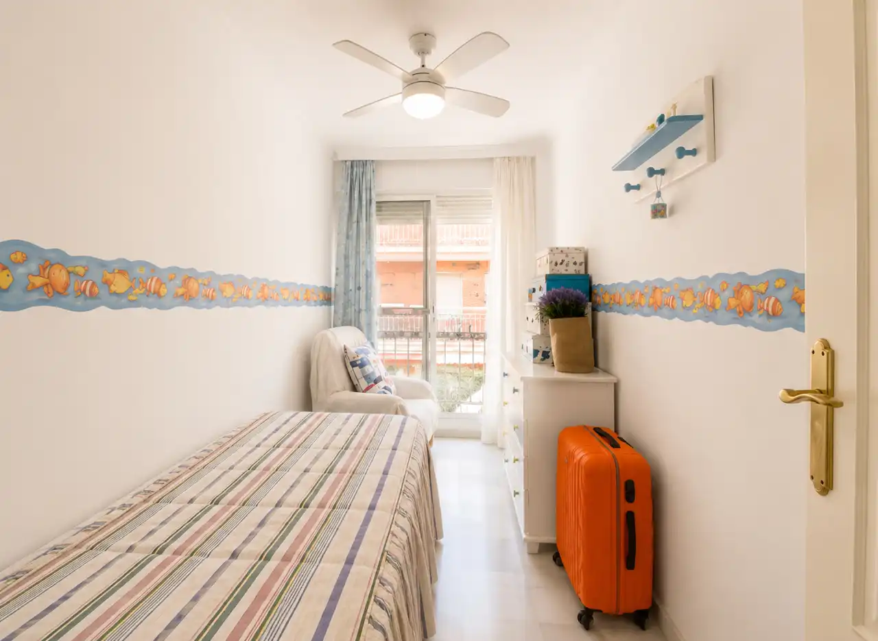 Habitación de Piso en venta en Marbella con Aire acondicionado, Terraza y Amueblado