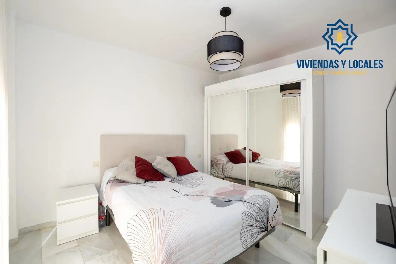 Habitación de Piso en venta en La Zubia con Calefacción y Balcón