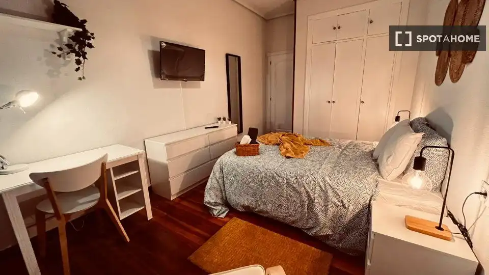 Habitación de Piso para compartir en Bilbao  con Aire acondicionado y Terraza