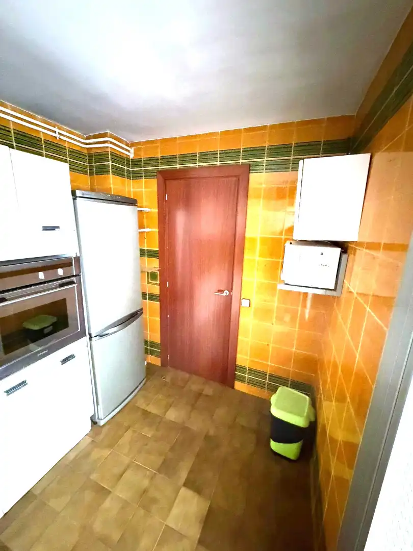 Cocina de Ático en venta en L'Hospitalet de Llobregat con Aire acondicionado, Calefacción y Terraza