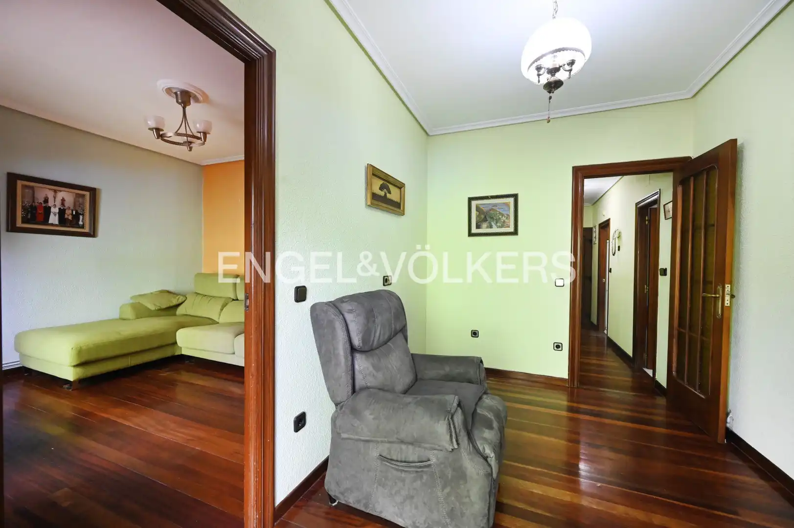 Casa o chalet en venta en Corvera de Toranzo con Calefacción, Terraza y Balcón