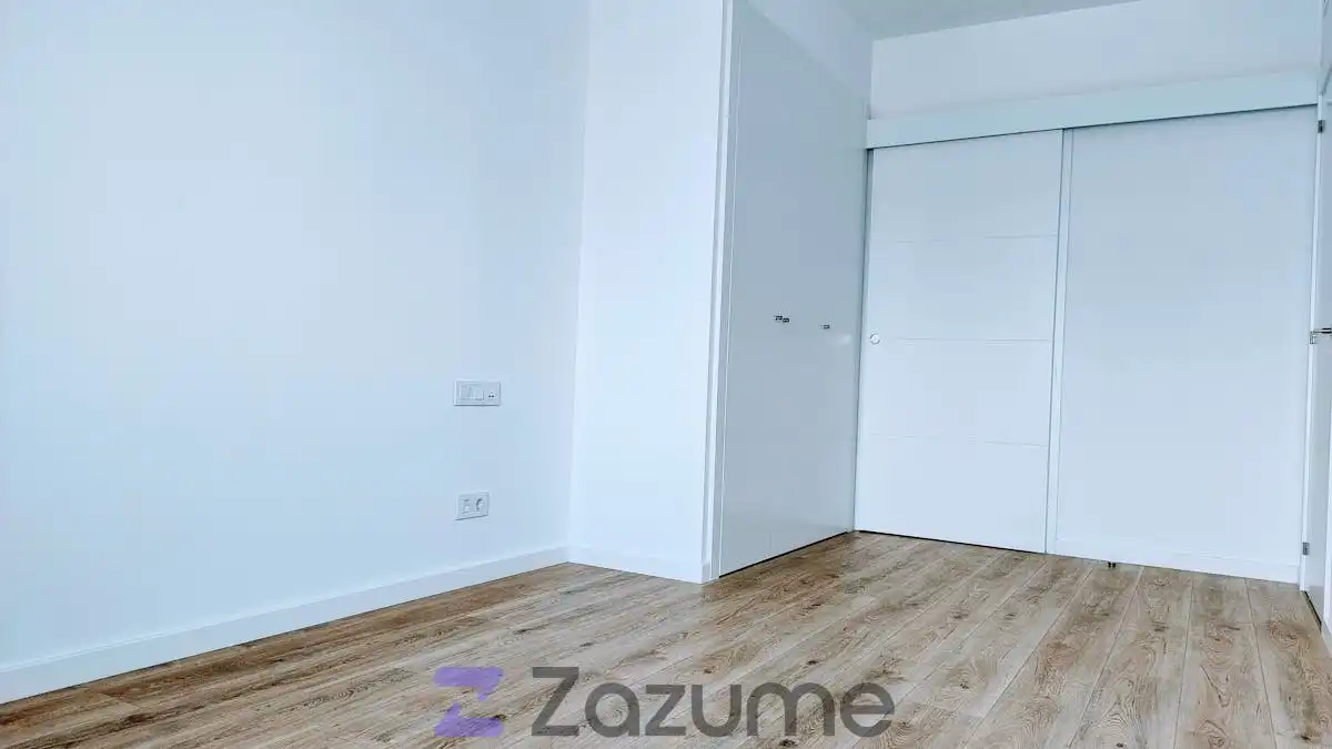 Piso con terraza en alquiler en Carrer del Plom, imagen 25