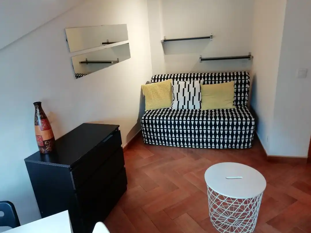 Fotografía del inmueble reportado: 800 €/mes — Palacio, Madrid