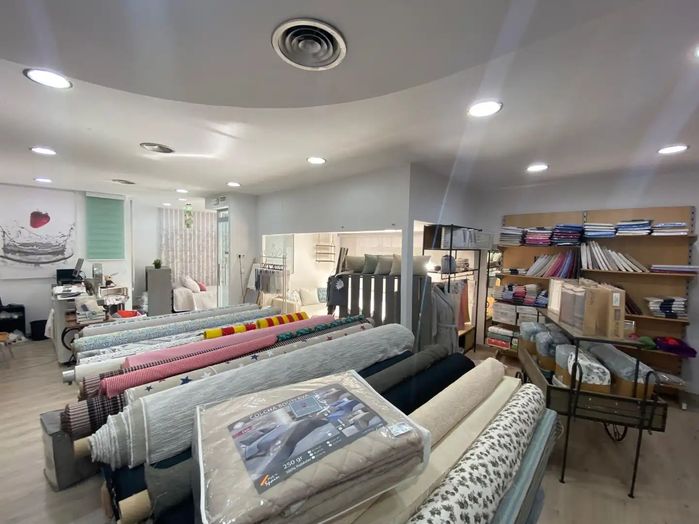 Business premises for sale in Poble