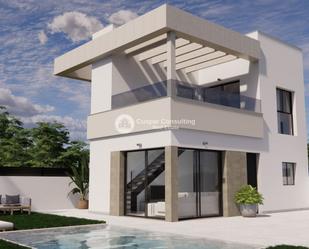 Vista exterior de Casa o xalet en venda en Orihuela amb Calefacció, Jardí privat i Terrassa
