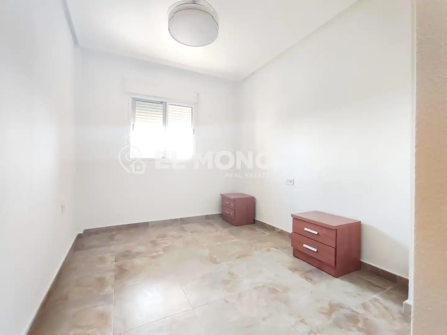 Dormitori de Apartament en venda en Jacarilla amb Aire condicionat, Calefacció i Terrassa