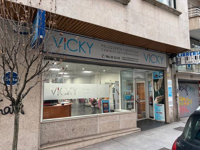 Local comercial en Venta en Rúa de Gerona en Praza Independencia