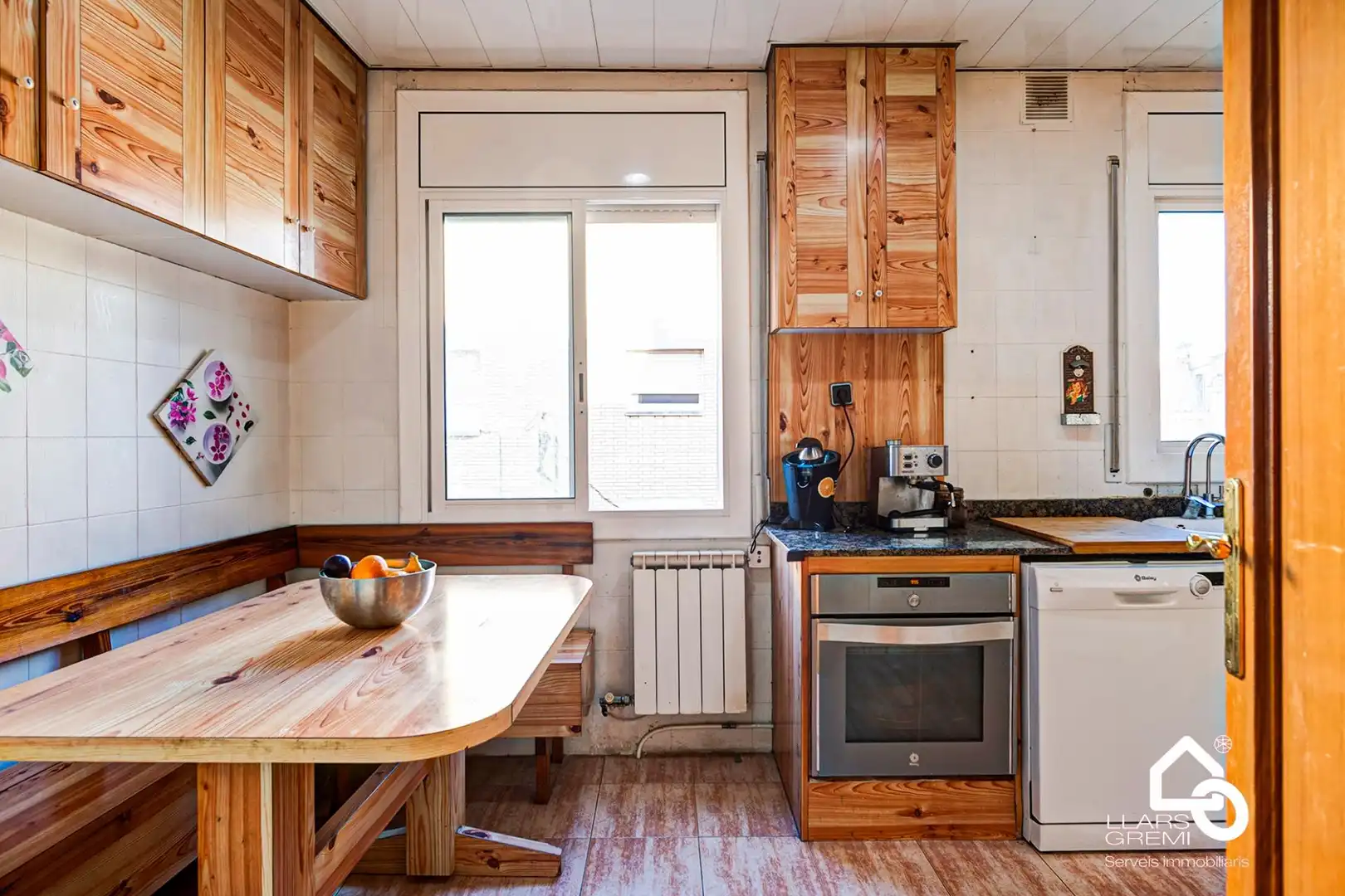 Cocina de Piso en venta en Igualada con Calefacción, Terraza y Trastero