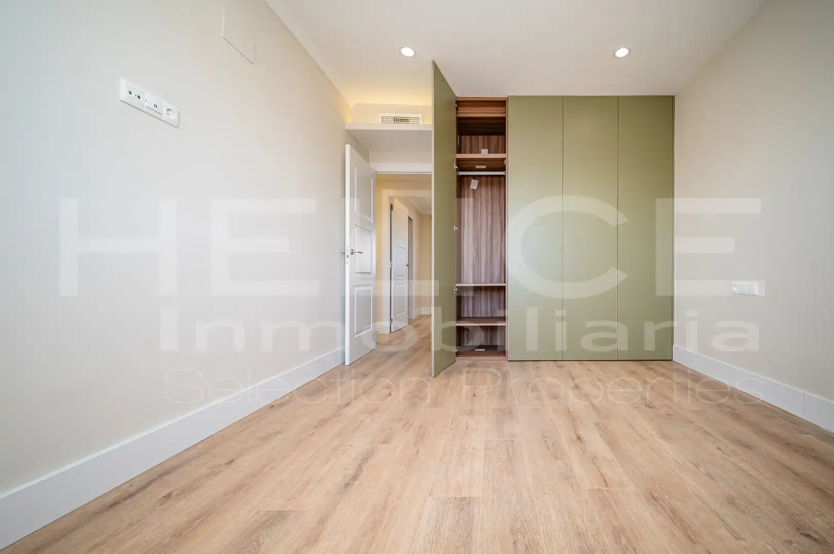 Attic for sale in Barrio de Benicalap