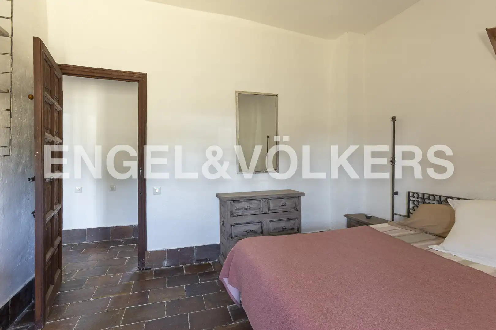 Habitación de Finca rústica en venta en Villanueva de la Cañada con Calefacción