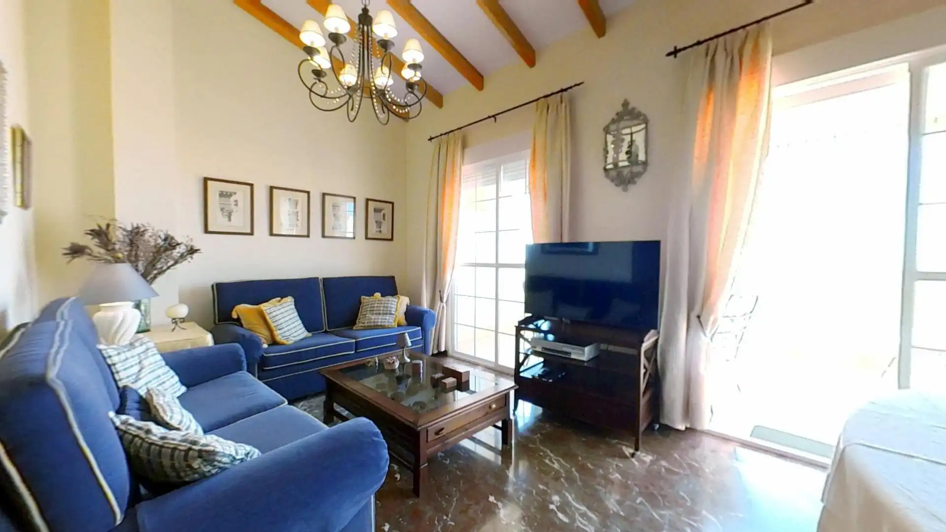 Sala de estar de Ático en venta en Rincón de la Victoria con Aire acondicionado y Terraza