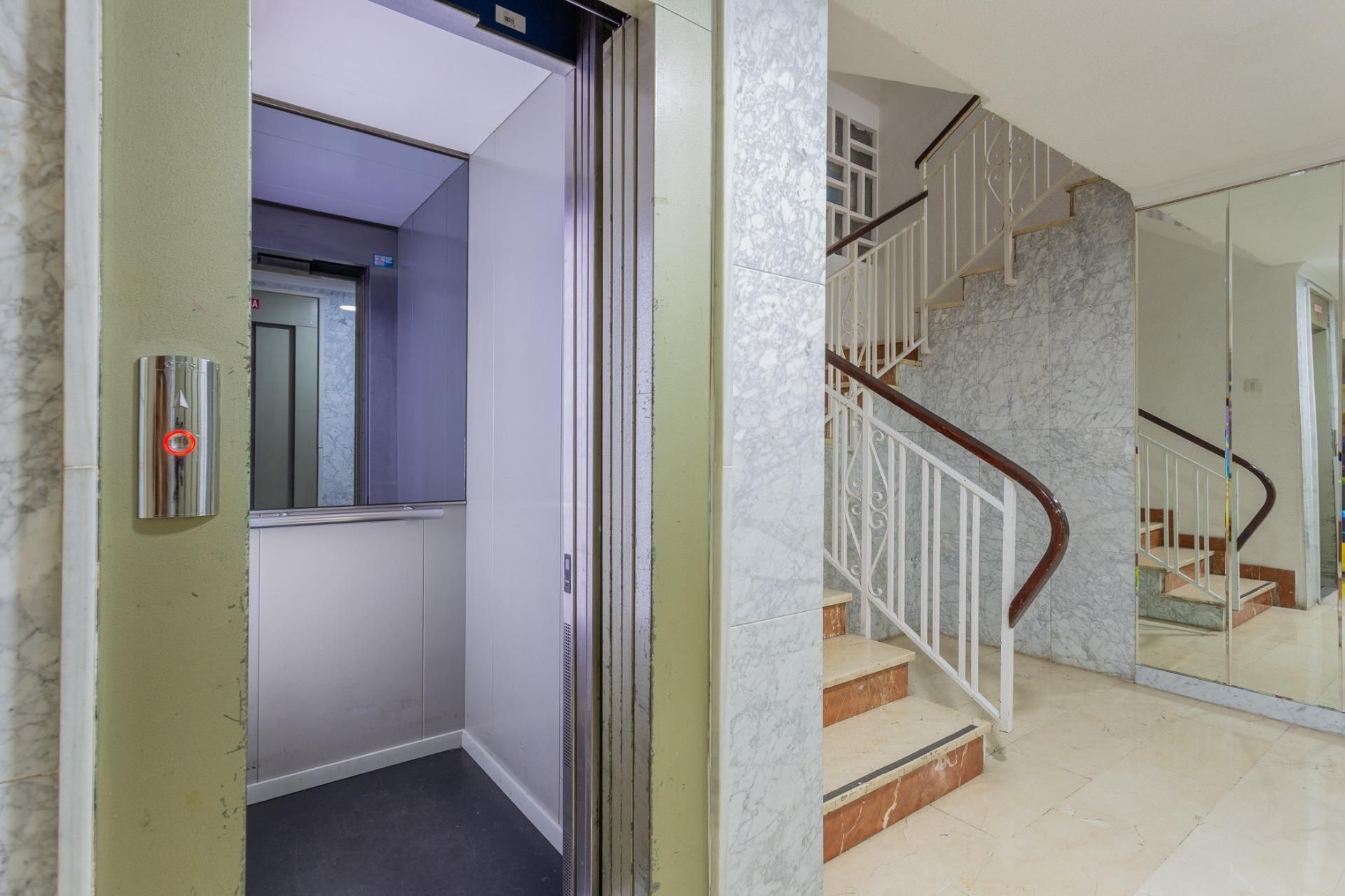 Piso en venta en Calle CAÑAVERAL, Camino de Ronda